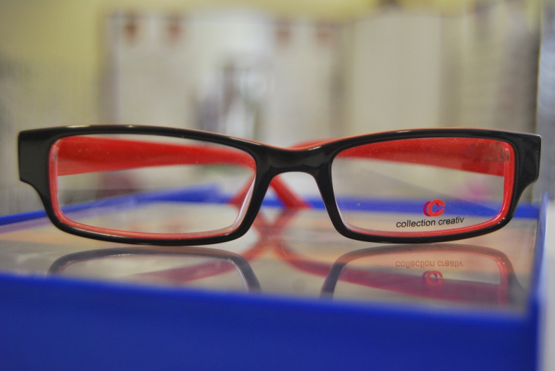 opticien-COLLOBRIERES-min_view-sight-lens-frame-optics-spectacles-1141012-pxhere.com